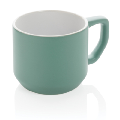 Taza de cer&aacute;mica moderna